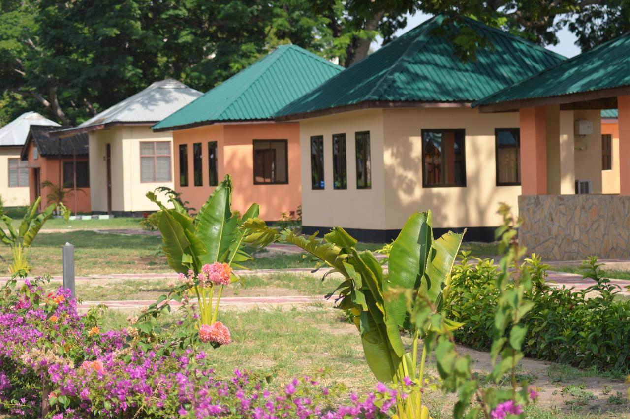 Mgulani Lodge Hotel Dár Al-Szalám Kültér fotó