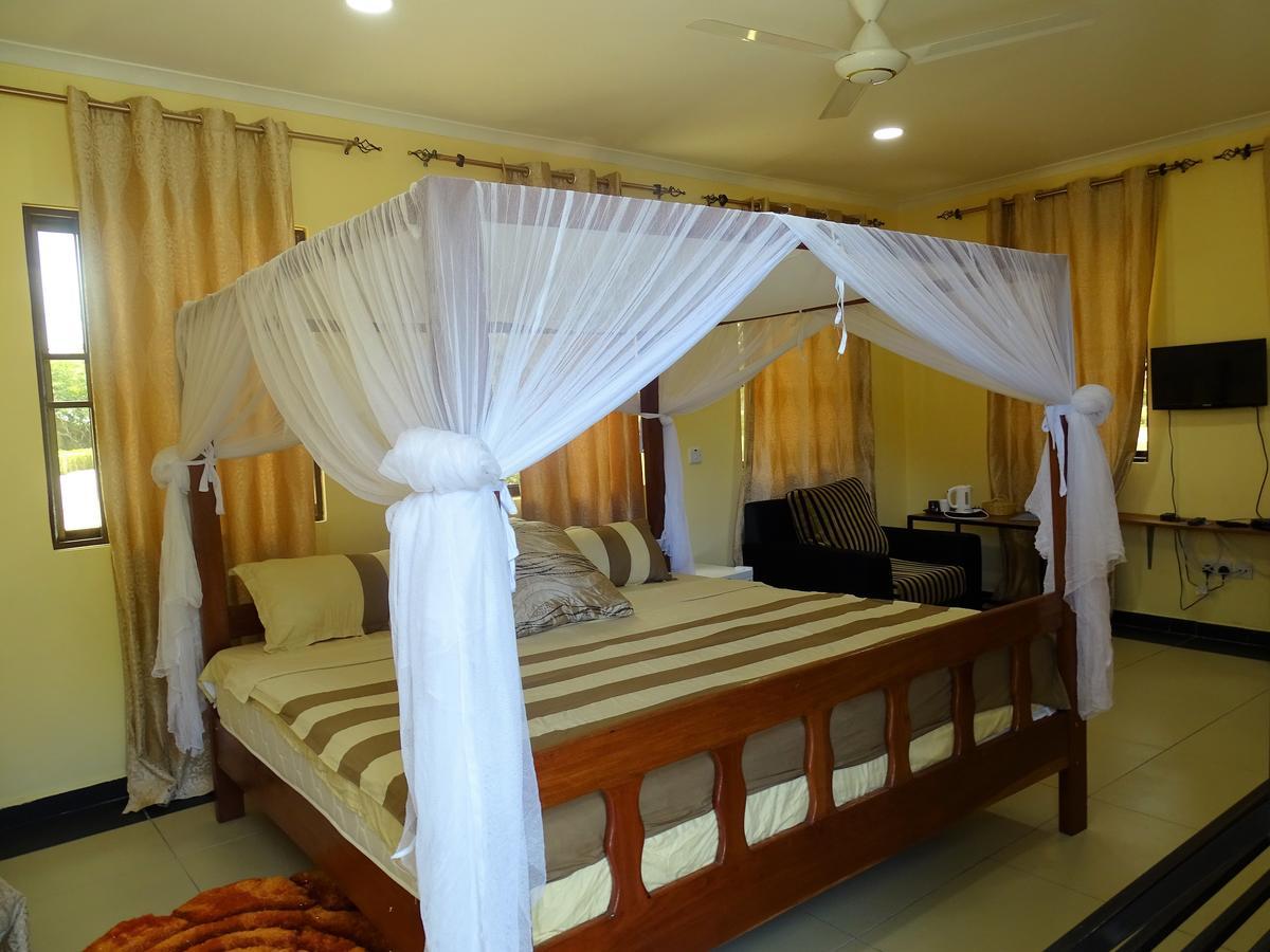 Mgulani Lodge Hotel Dár Al-Szalám Kültér fotó
