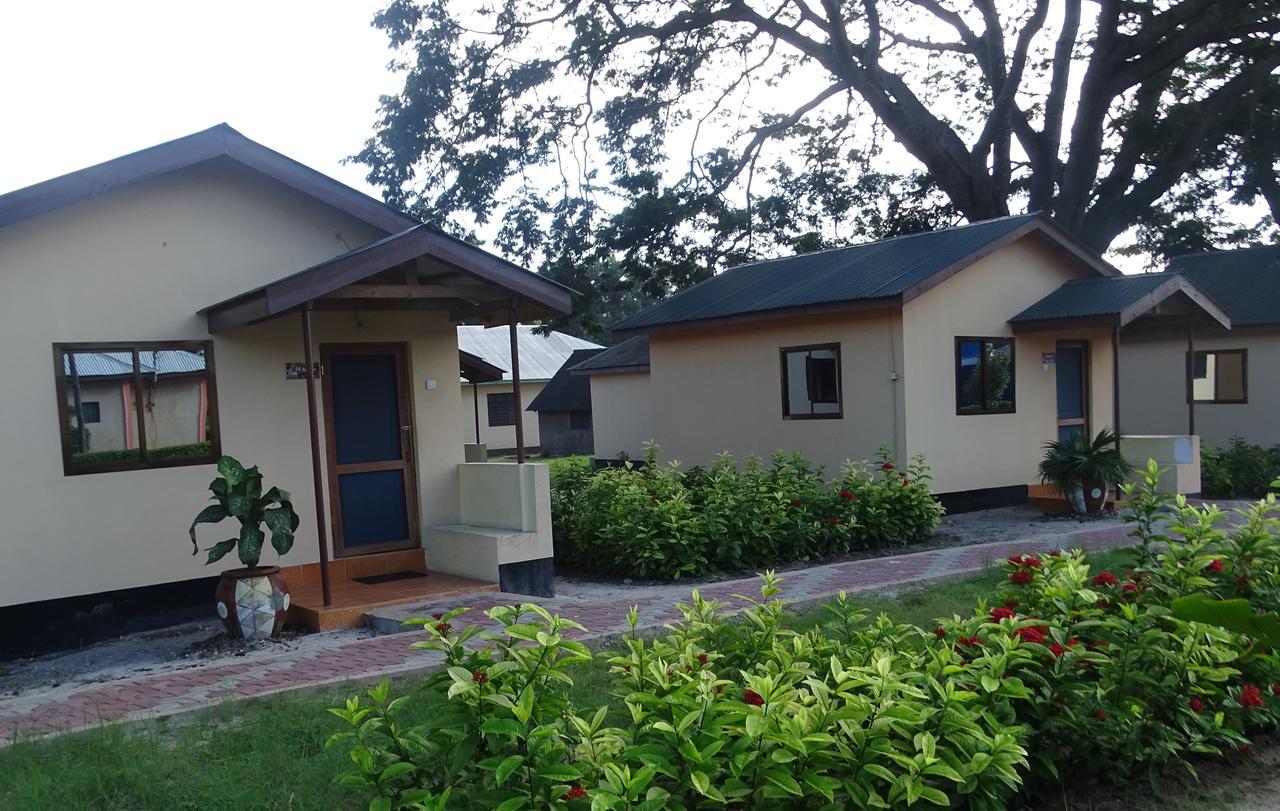 Mgulani Lodge Hotel Dár Al-Szalám Kültér fotó