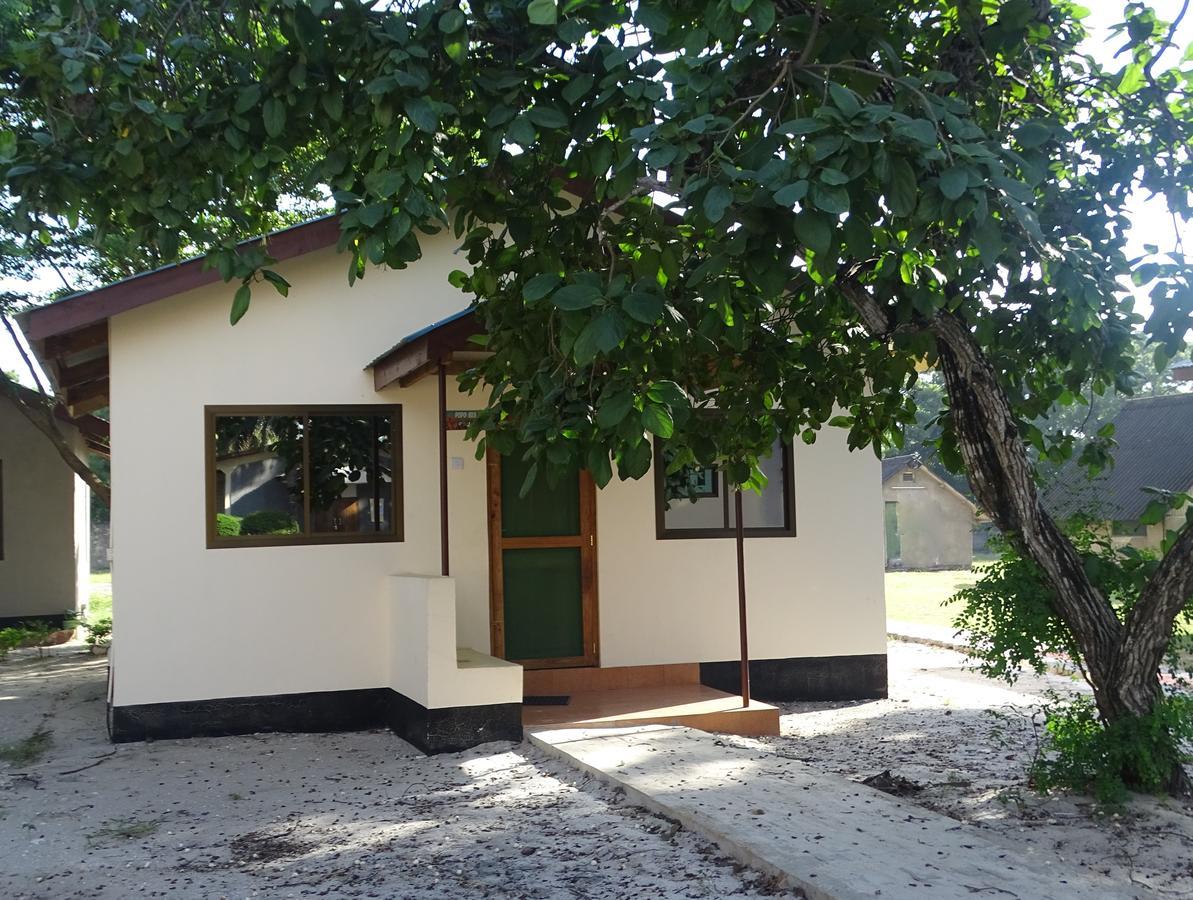 Mgulani Lodge Hotel Dár Al-Szalám Kültér fotó