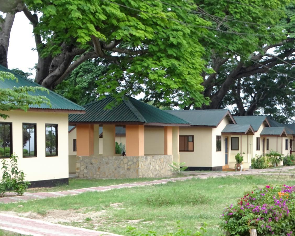 Mgulani Lodge Hotel Dár Al-Szalám Kültér fotó